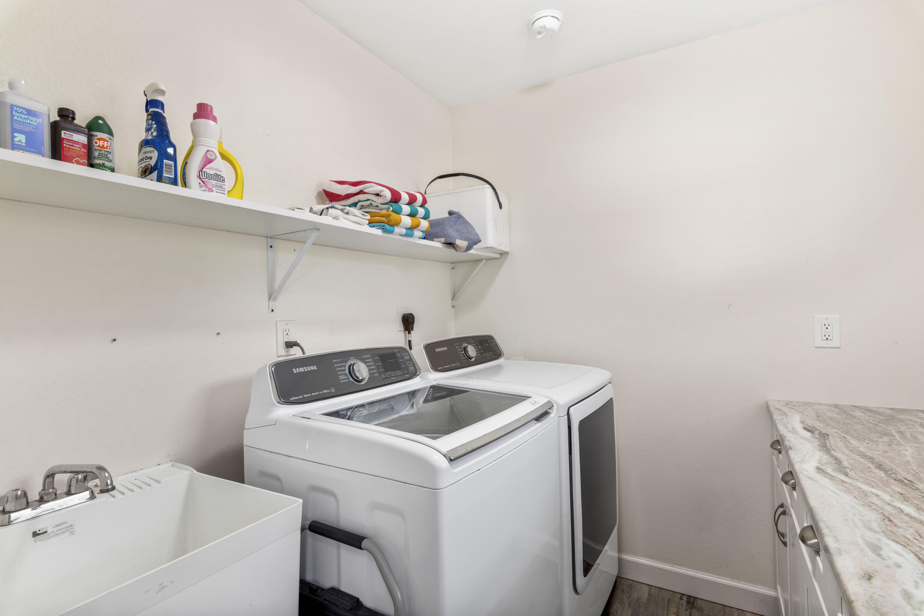 Sea Breeze - Residential