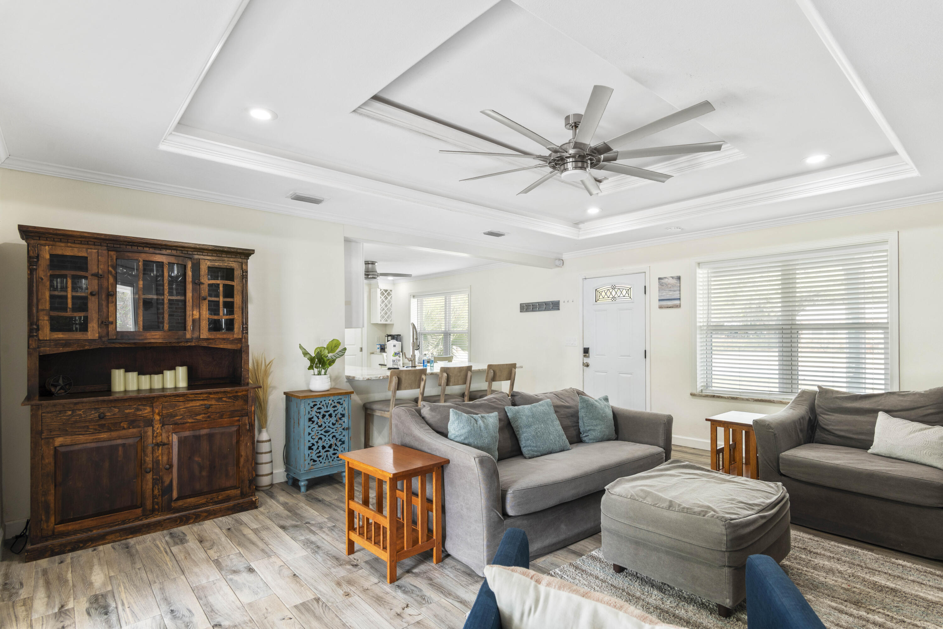 Sea Breeze - Residential