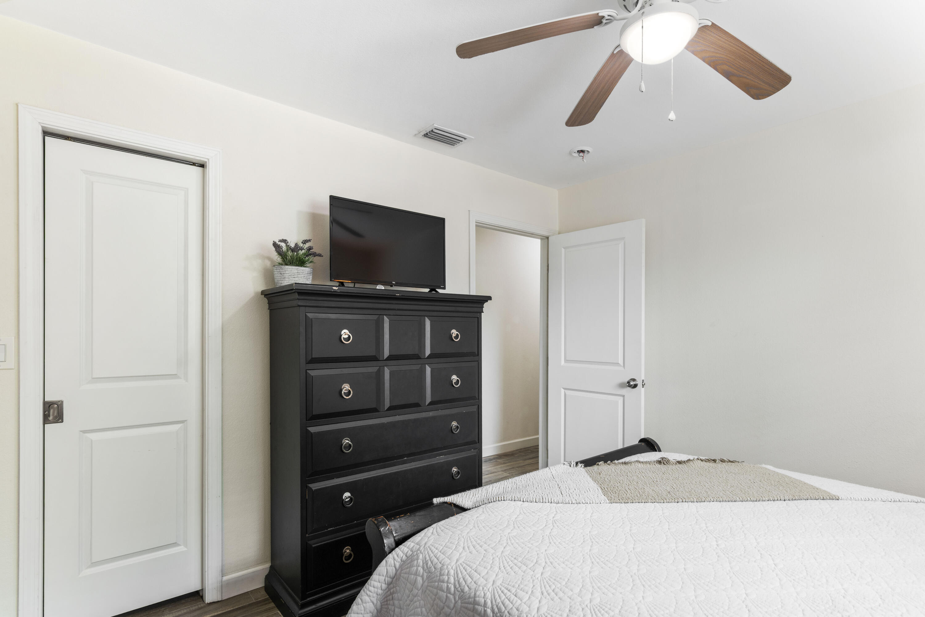 Sea Breeze - Residential