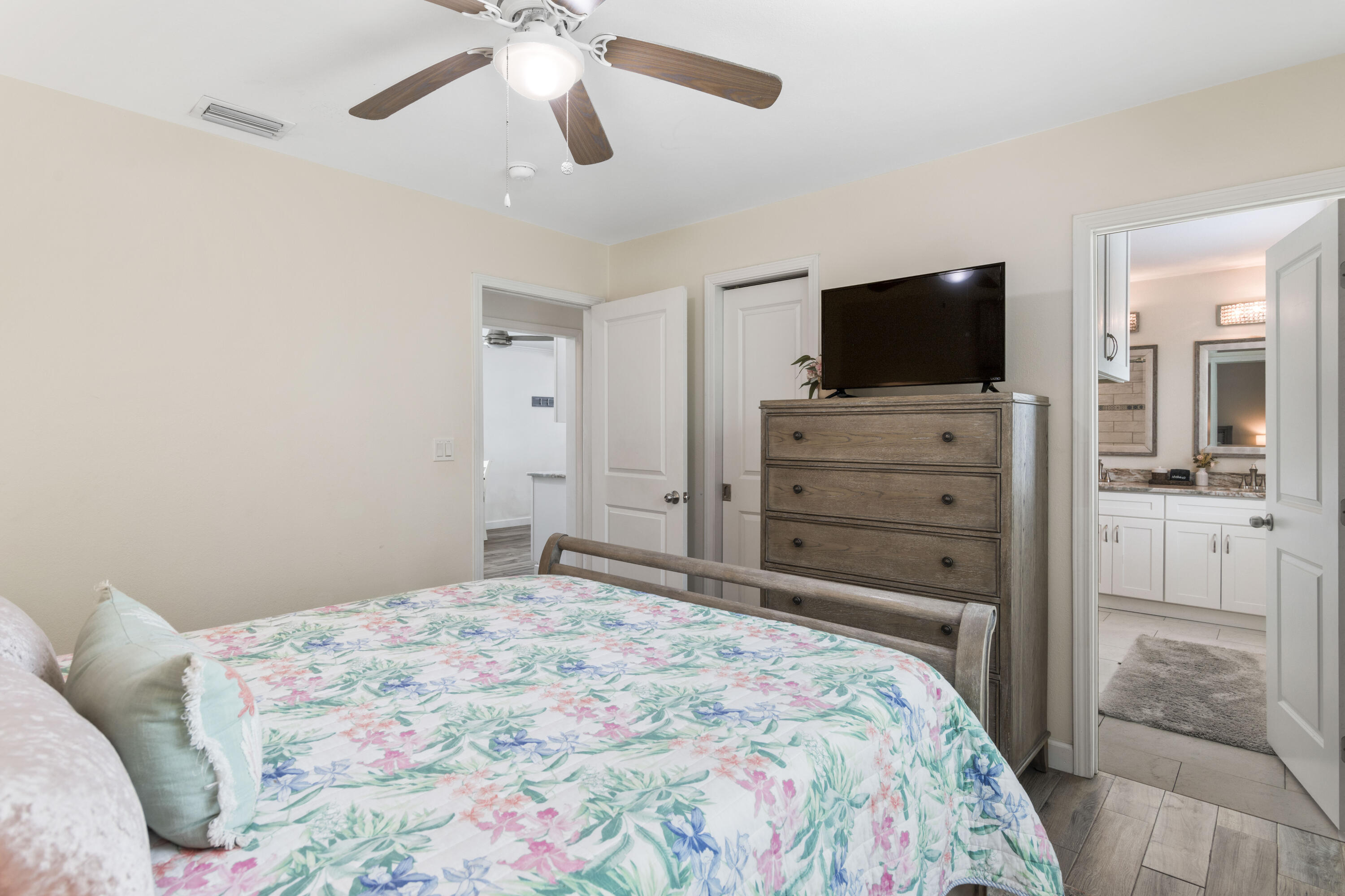 Sea Breeze - Residential