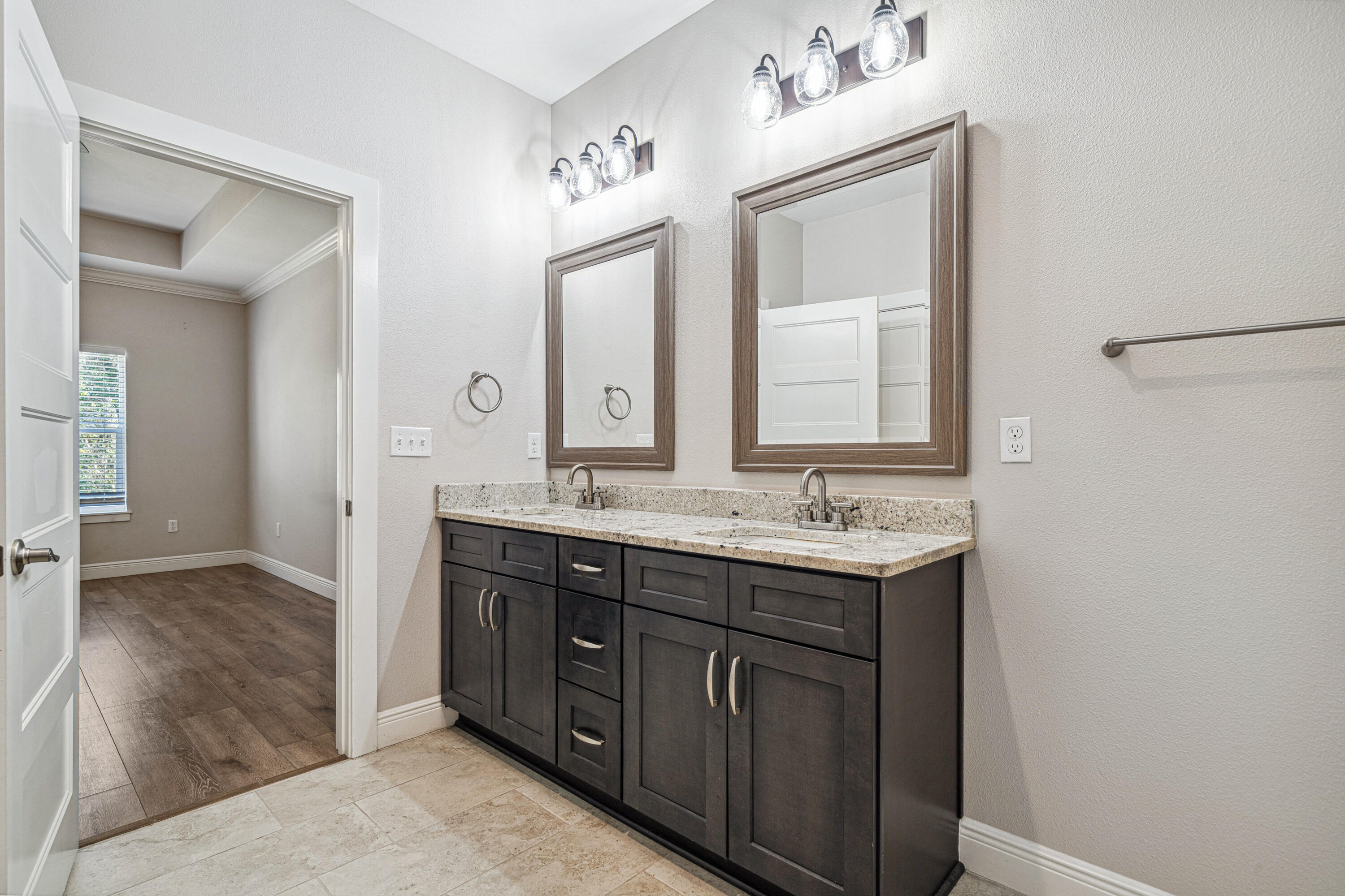 Andi's Way - Residential