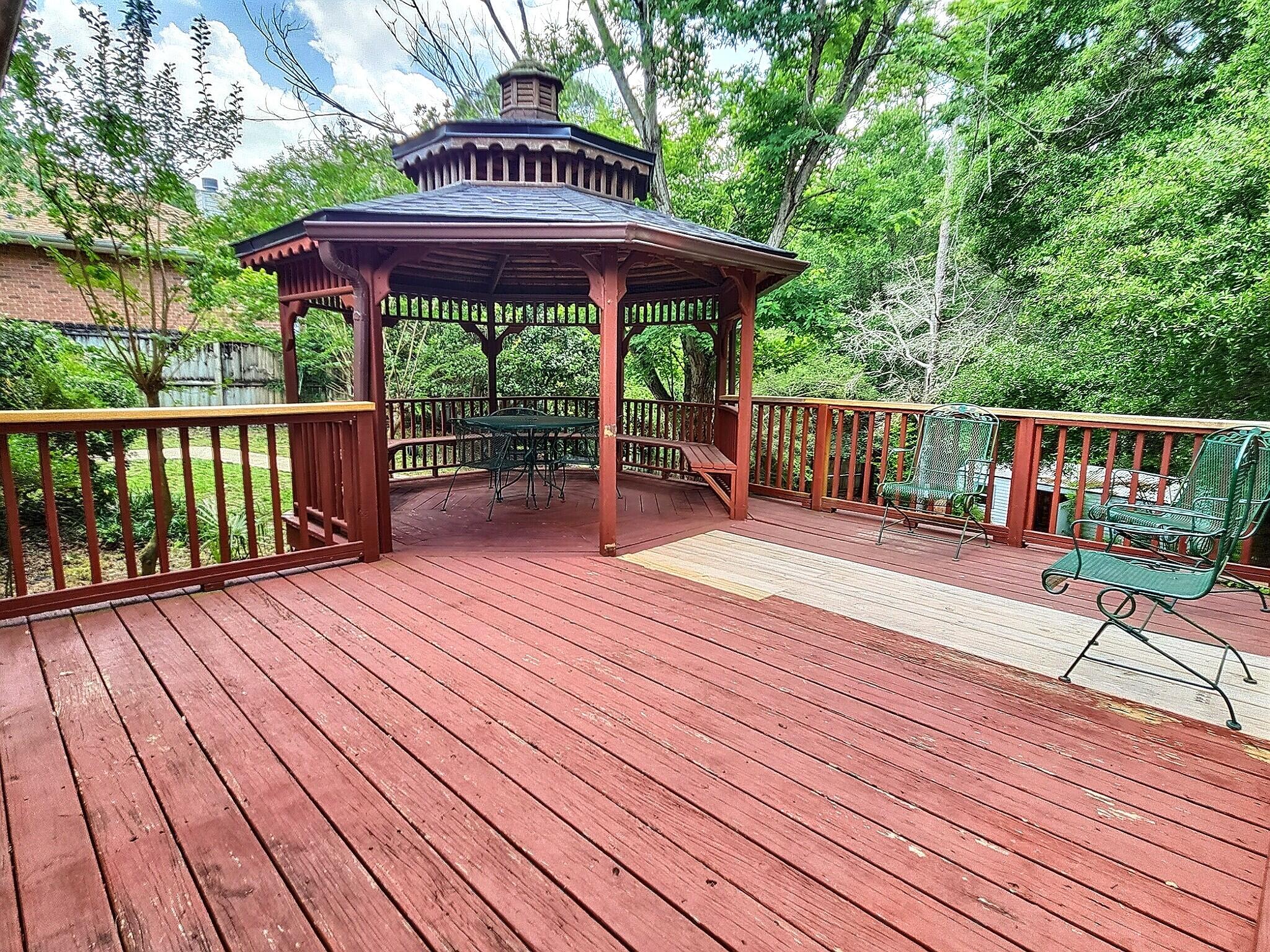 FOXWOOD ADDITION S/D - Residential