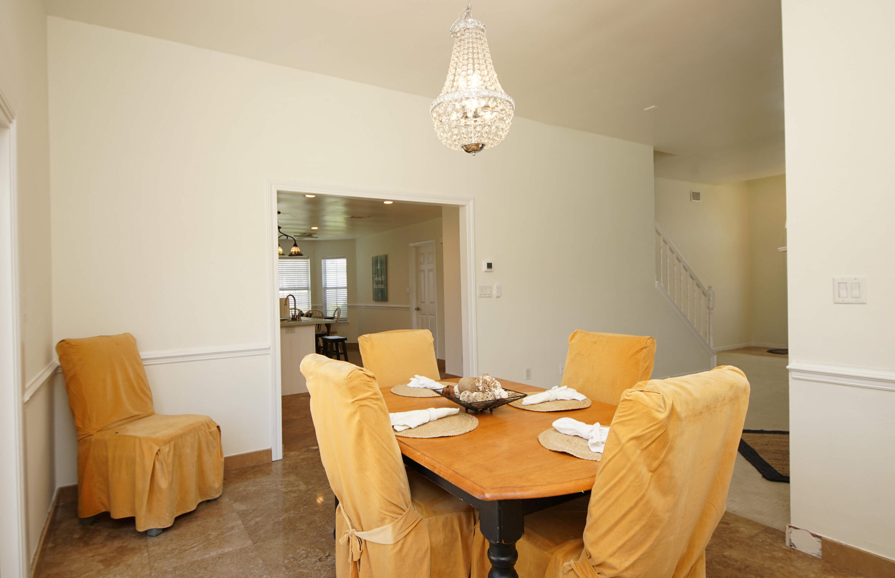 EMERALD ESTATES - Residential