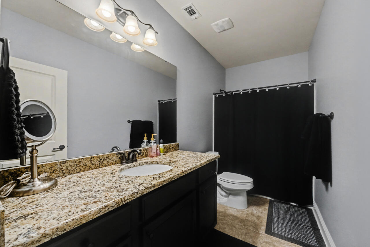 HAWK'S LANDING - Residential