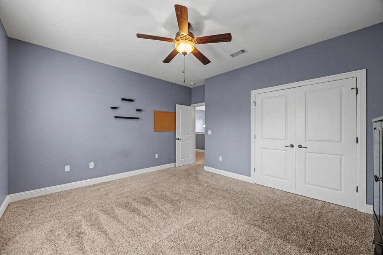 HAWK'S LANDING - Residential