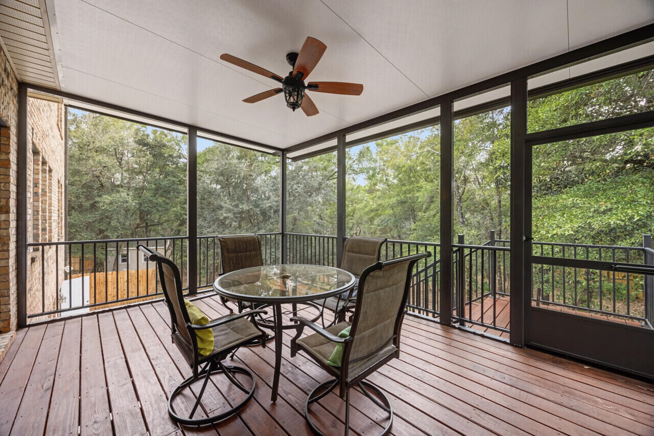 HAWK'S LANDING - Residential