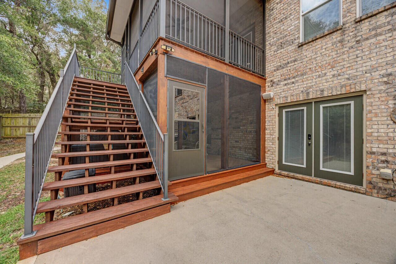 HAWK'S LANDING - Residential