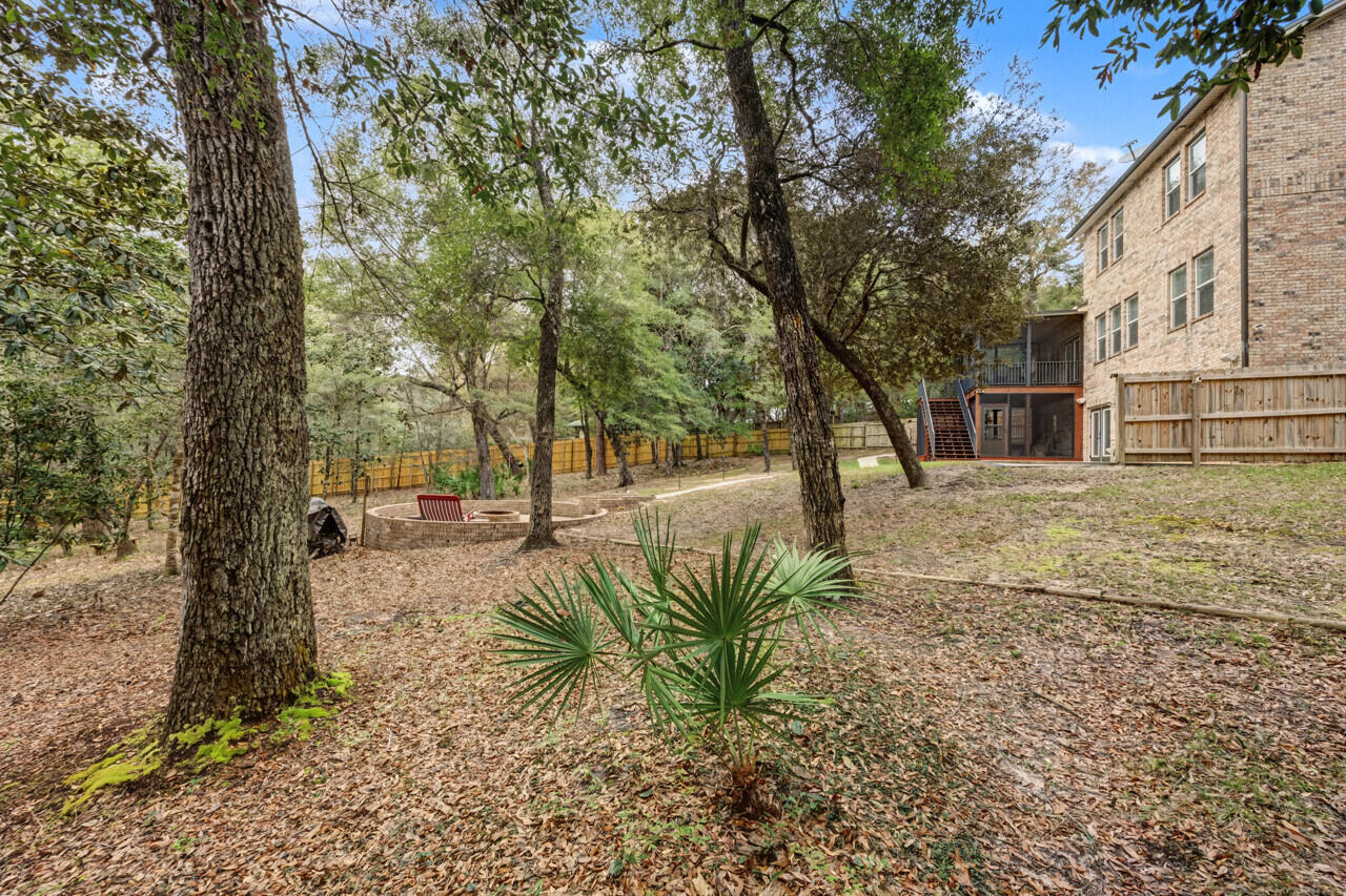 HAWK'S LANDING - Residential