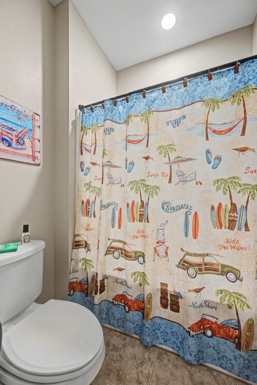 HAWK'S LANDING - Residential