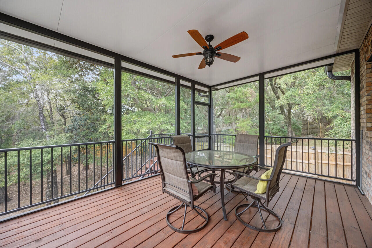 HAWK'S LANDING - Residential