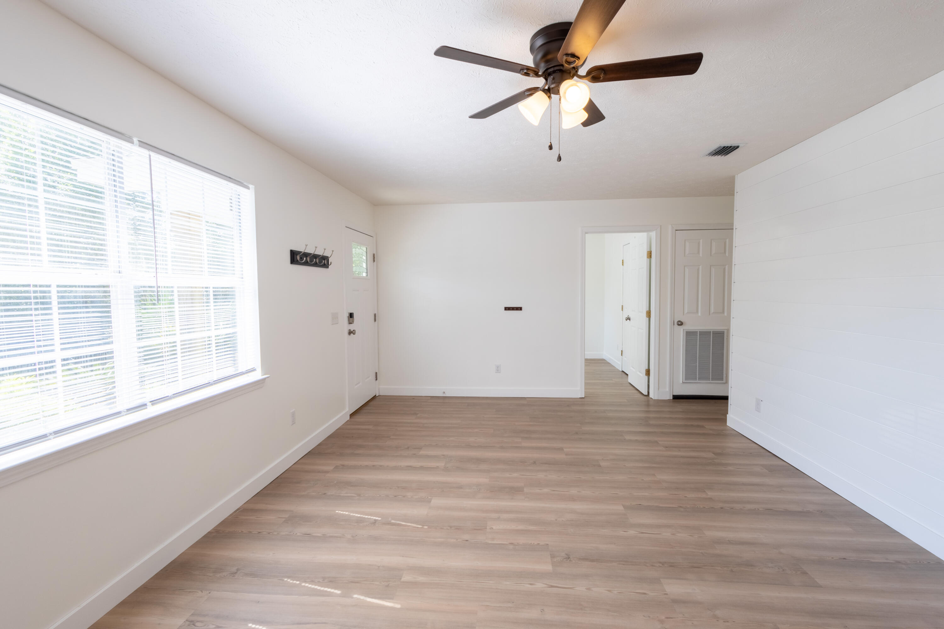 MIRAMAR HEIGHTS - Residential