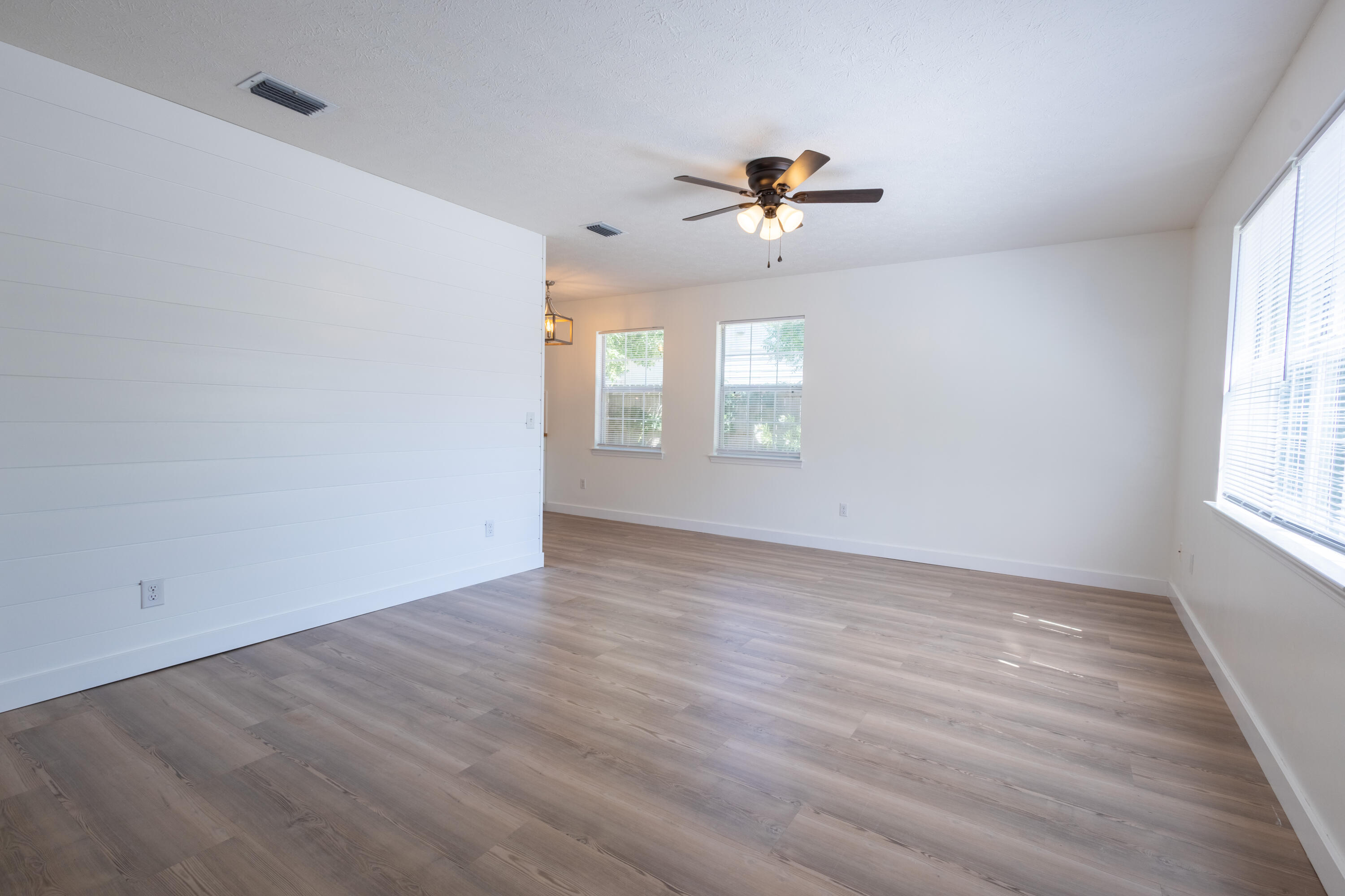 MIRAMAR HEIGHTS - Residential