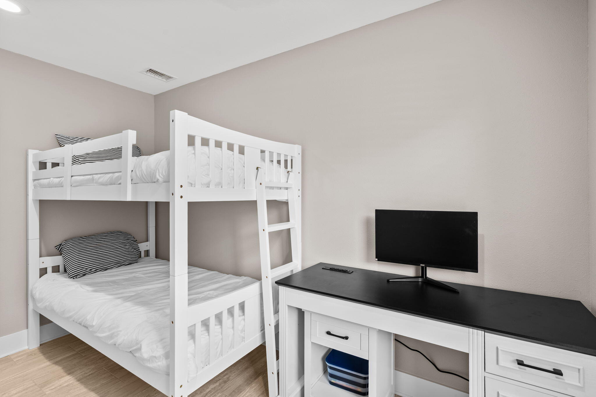 MAGNOLIA VILLAGE CONDO - Residential