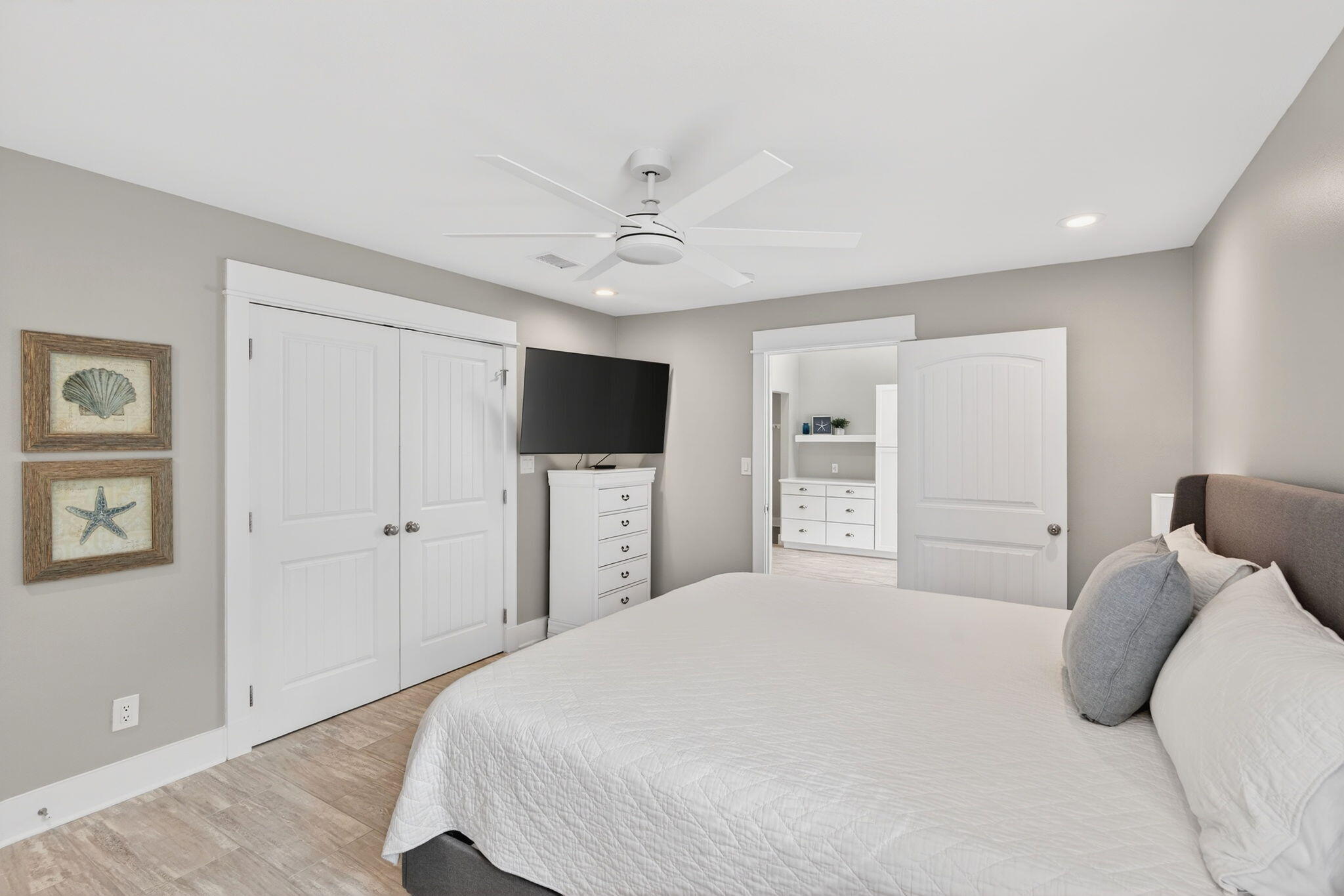 MAGNOLIA VILLAGE CONDO - Residential