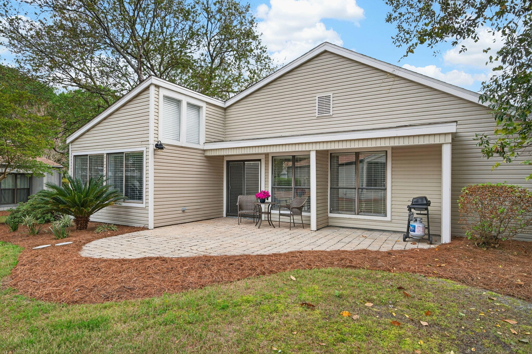 MAGNOLIA VILLAGE CONDO - Residential