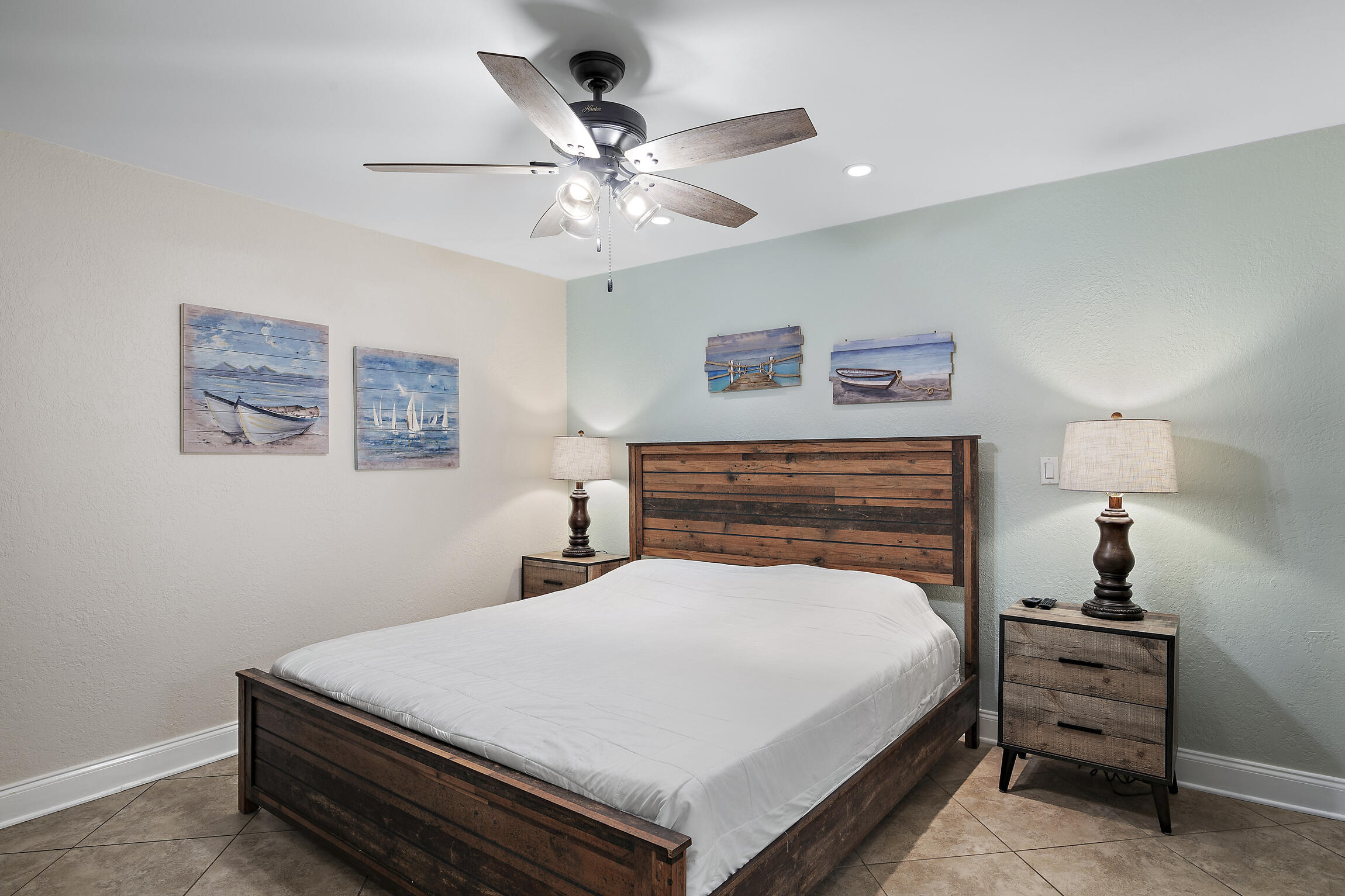 MARAVILLA CONDO 1 - Residential