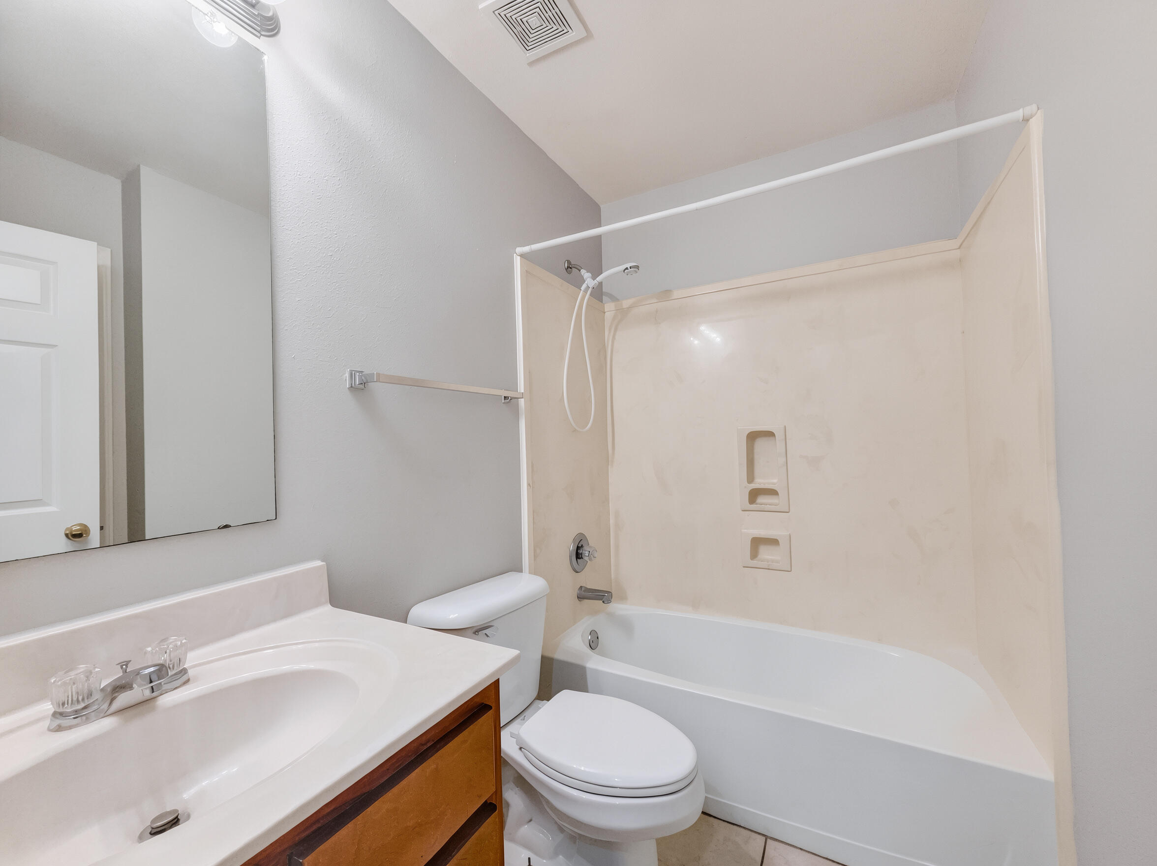 309 UNION - Residential Lease