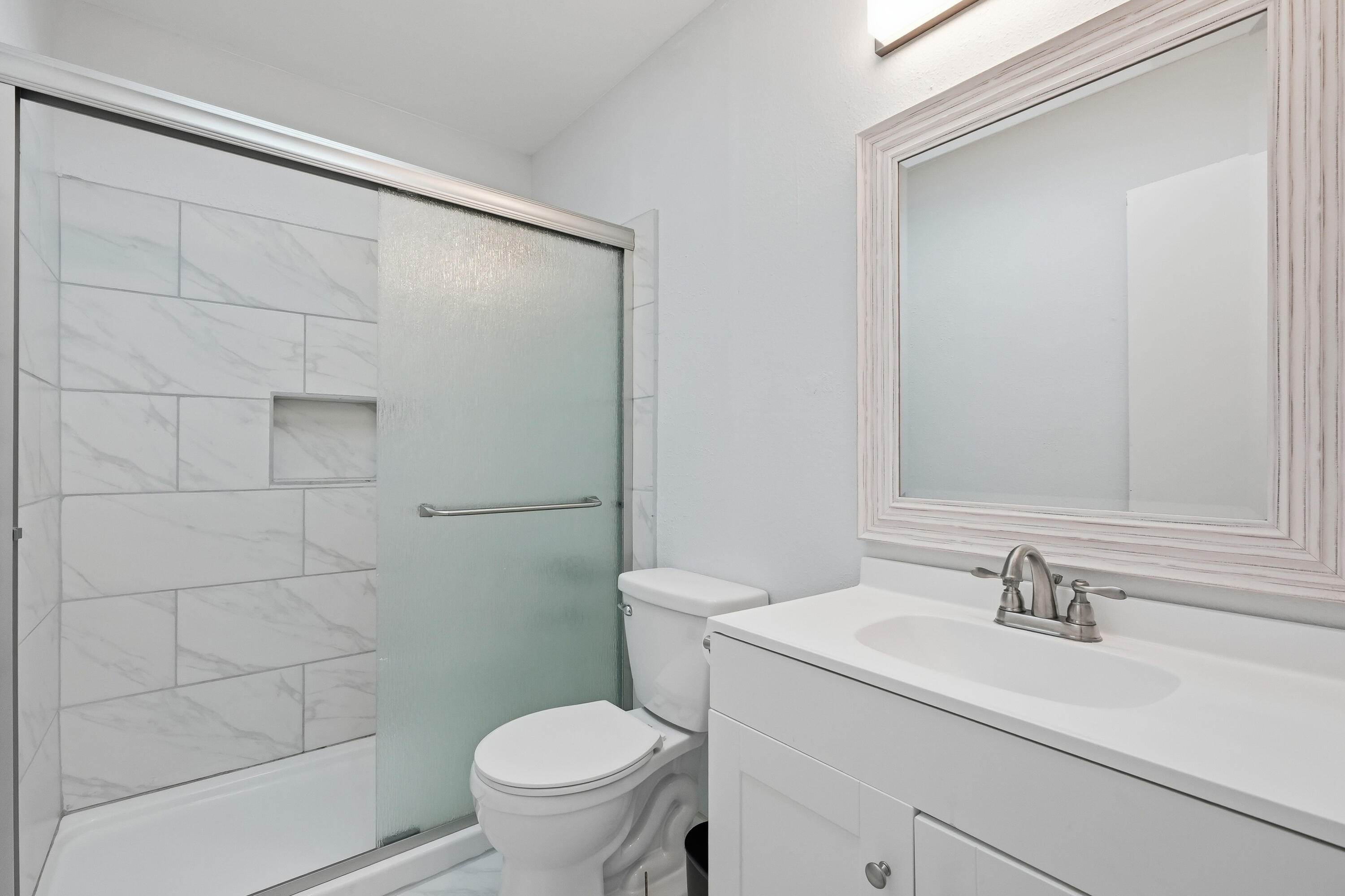 CANTERBURY WOODS - Residential