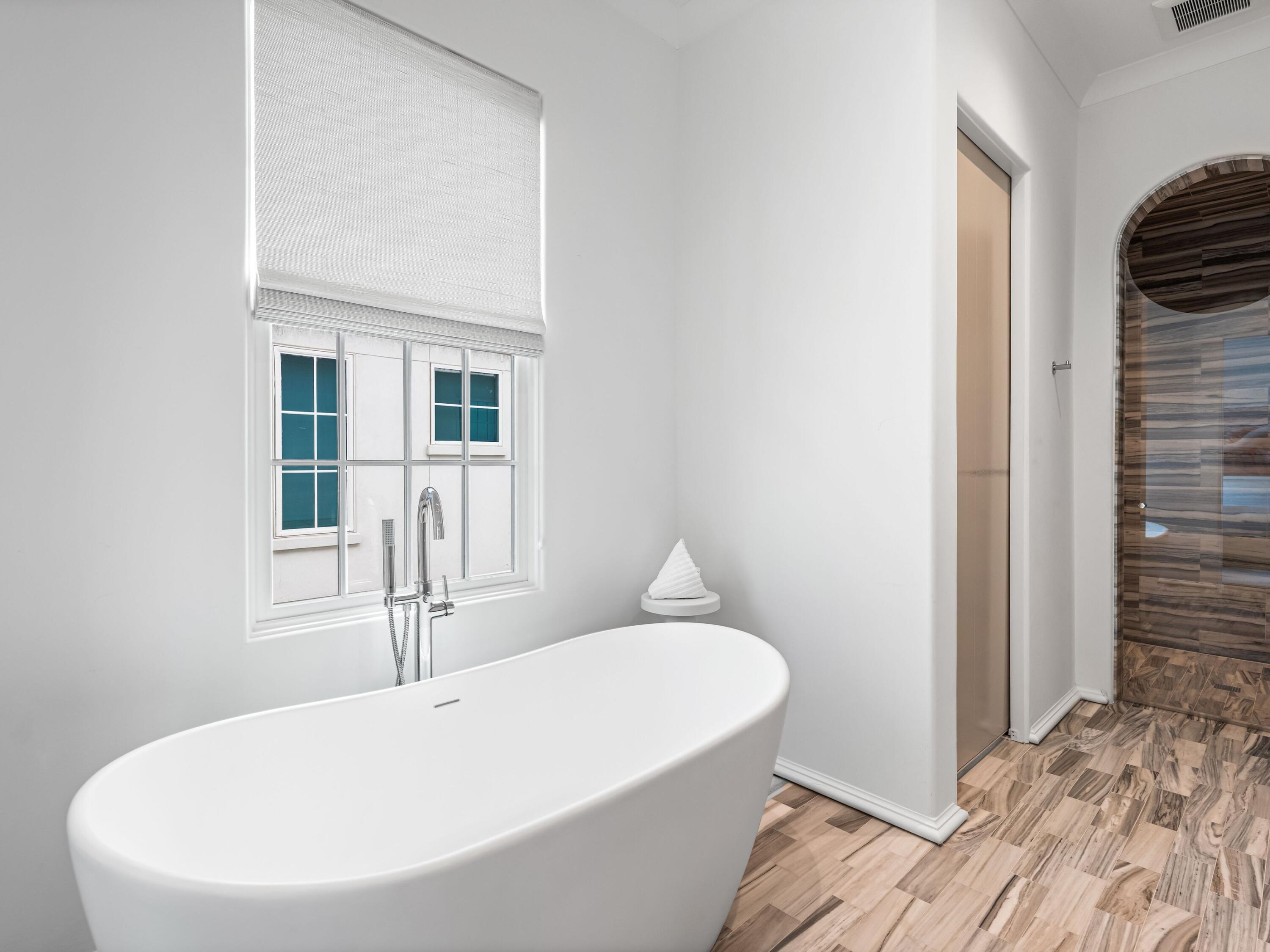 ELYSEE now SANTIMO BEACH - Residential