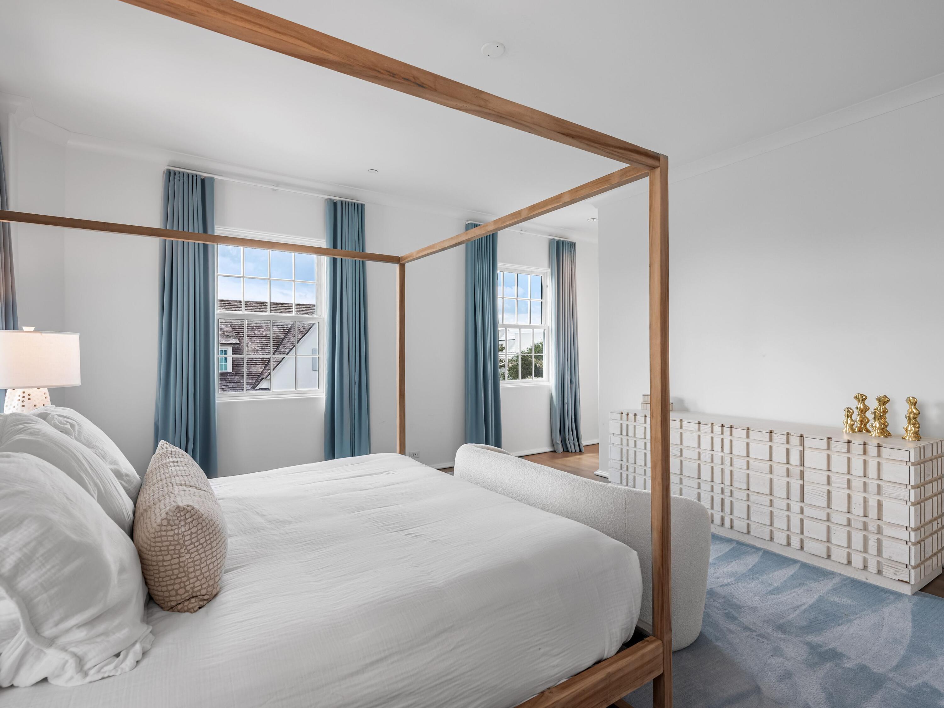 ELYSEE now SANTIMO BEACH - Residential