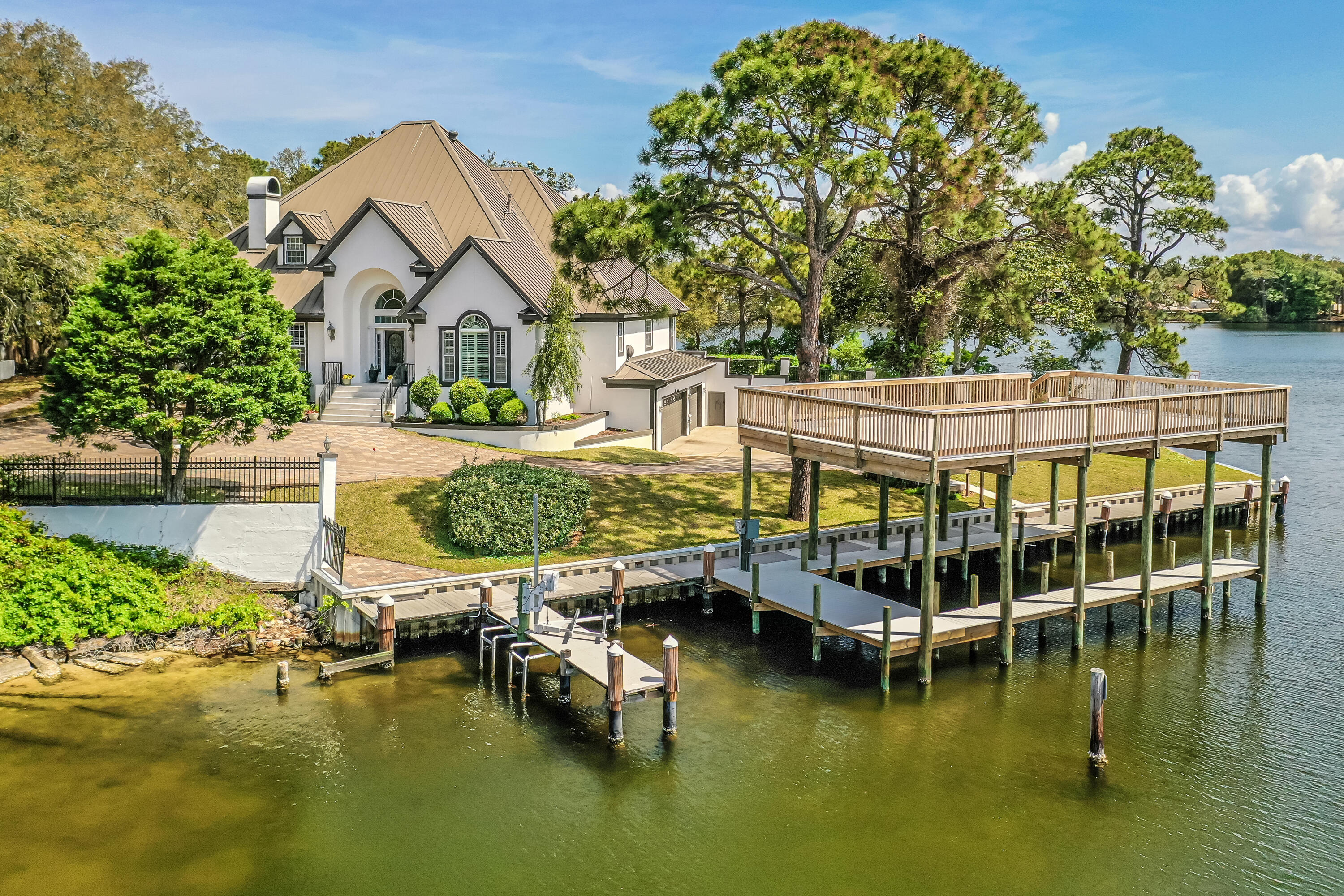 KELLYS ADDN TO DESTIN - Residential