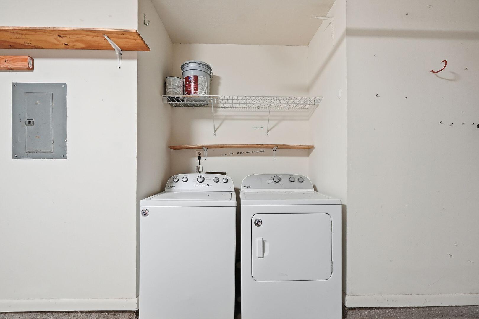 KELLY HILL ESTATES - Residential Lease