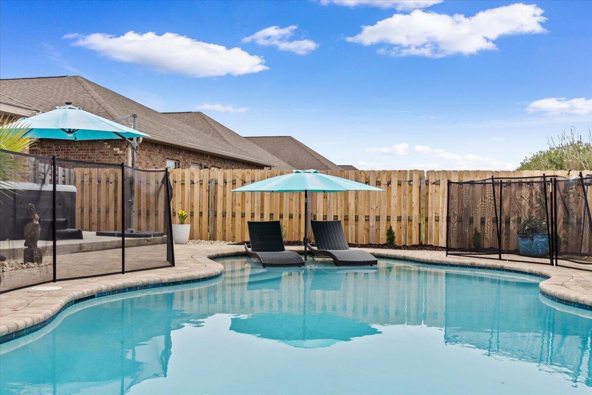 WATERFORD SOUND - Residential