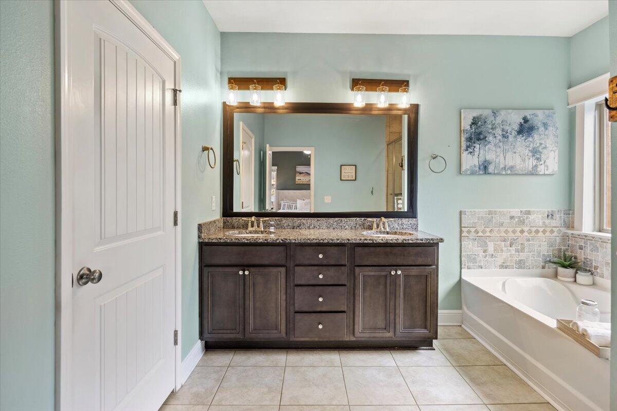 WATERFORD SOUND - Residential