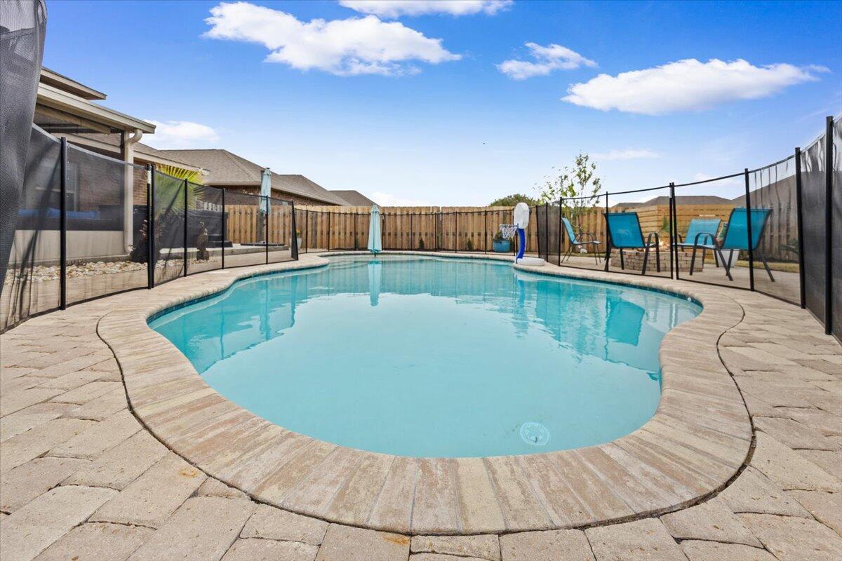 WATERFORD SOUND - Residential