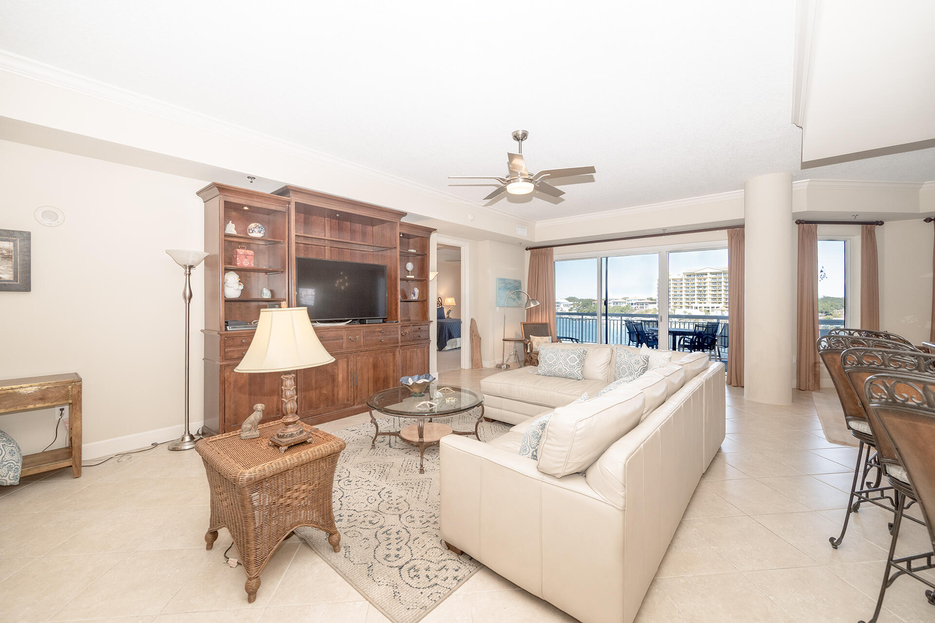 HARBOR LANDING - Residential