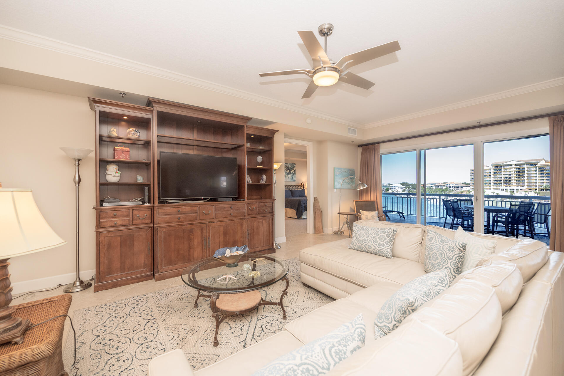 HARBOR LANDING - Residential