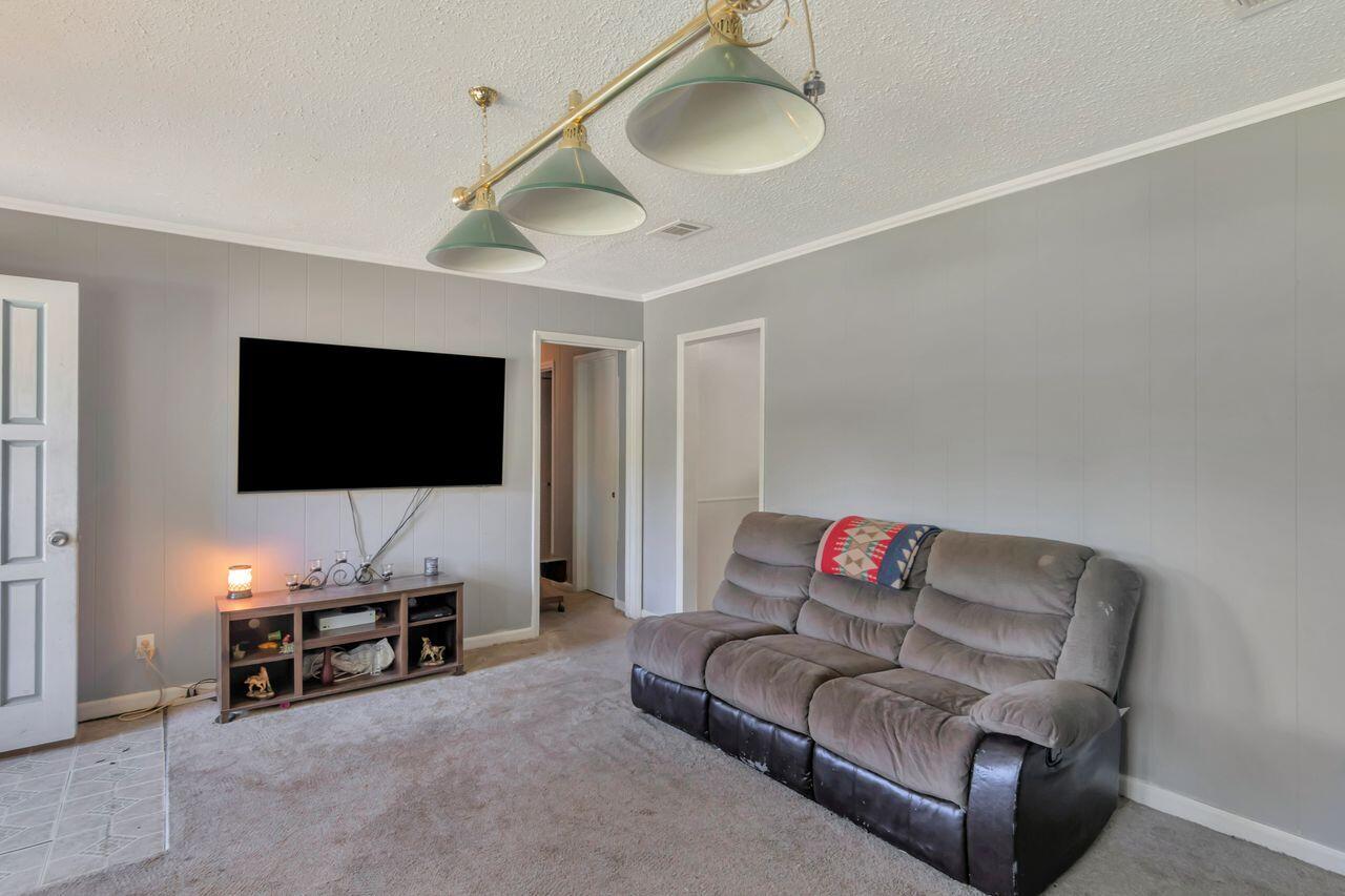 BEL AIR 1ST ADDN - Residential