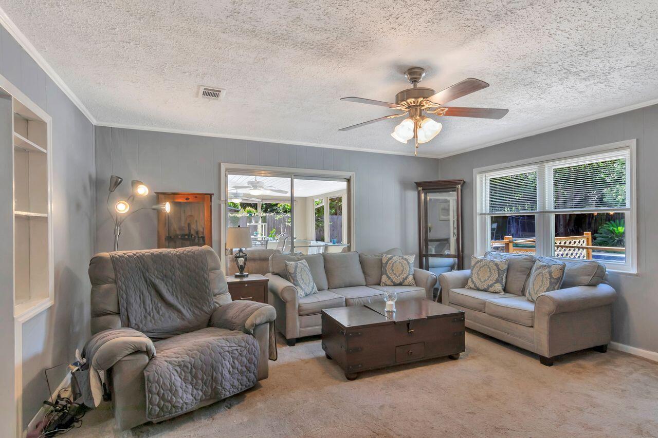 BEL AIR 1ST ADDN - Residential