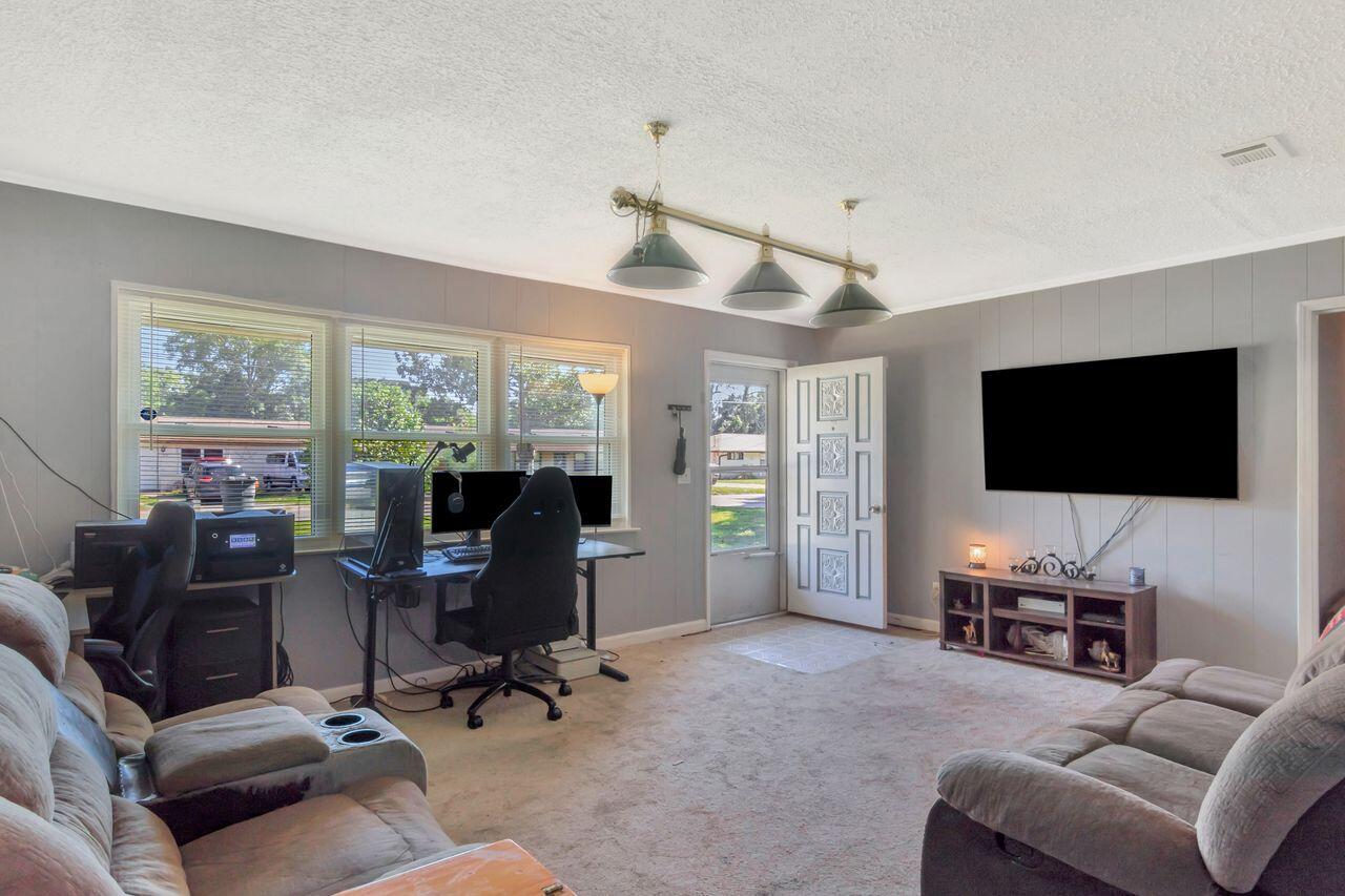 BEL AIR 1ST ADDN - Residential