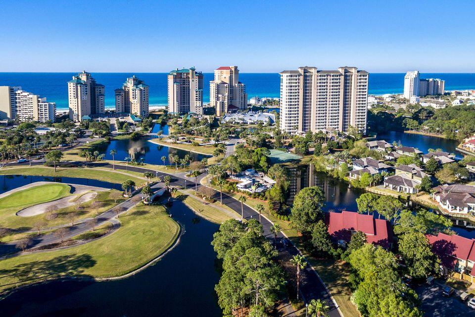 ONE BEACH CLUB DRIVE - Residential