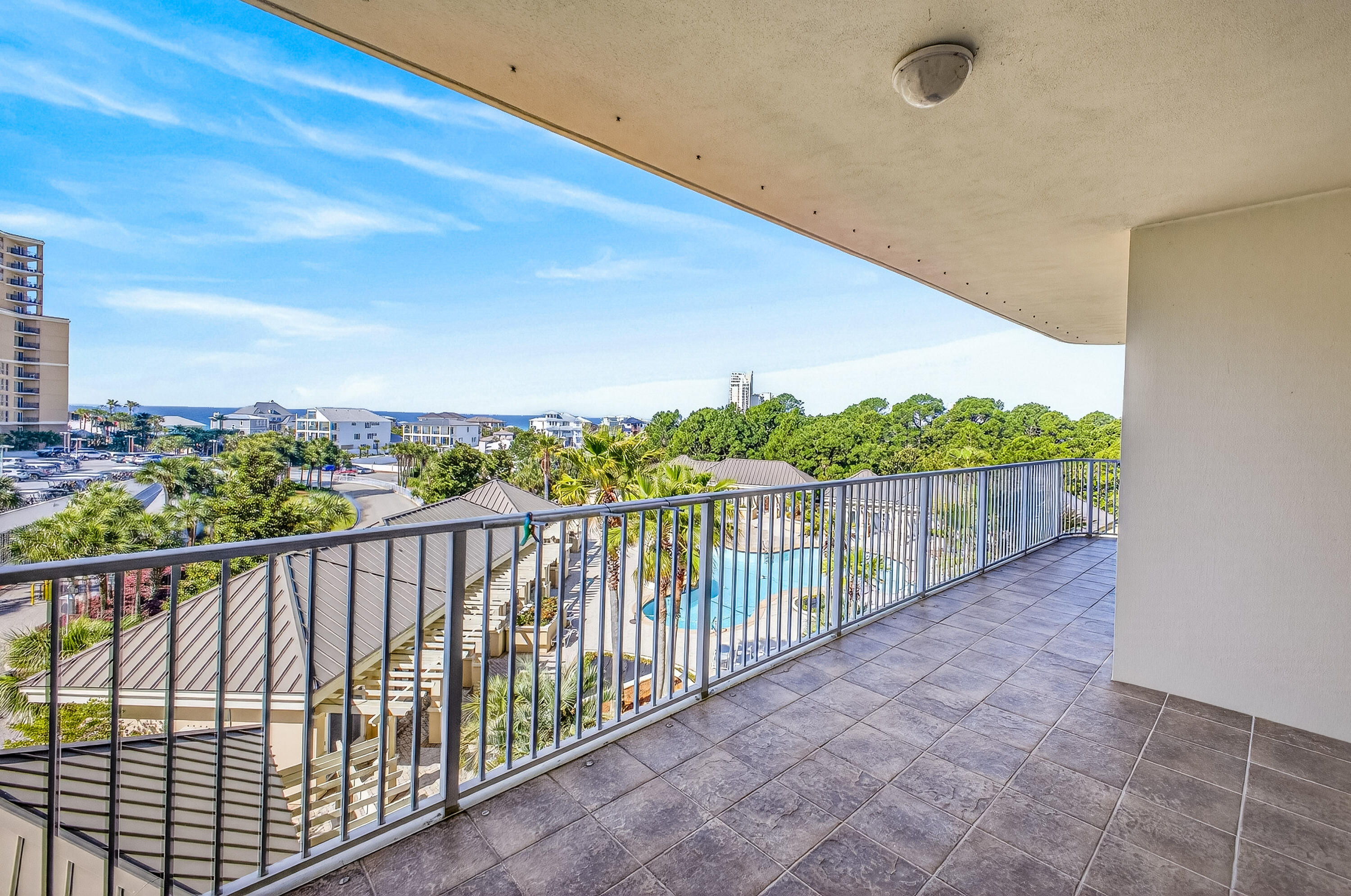 ONE BEACH CLUB DRIVE - Residential