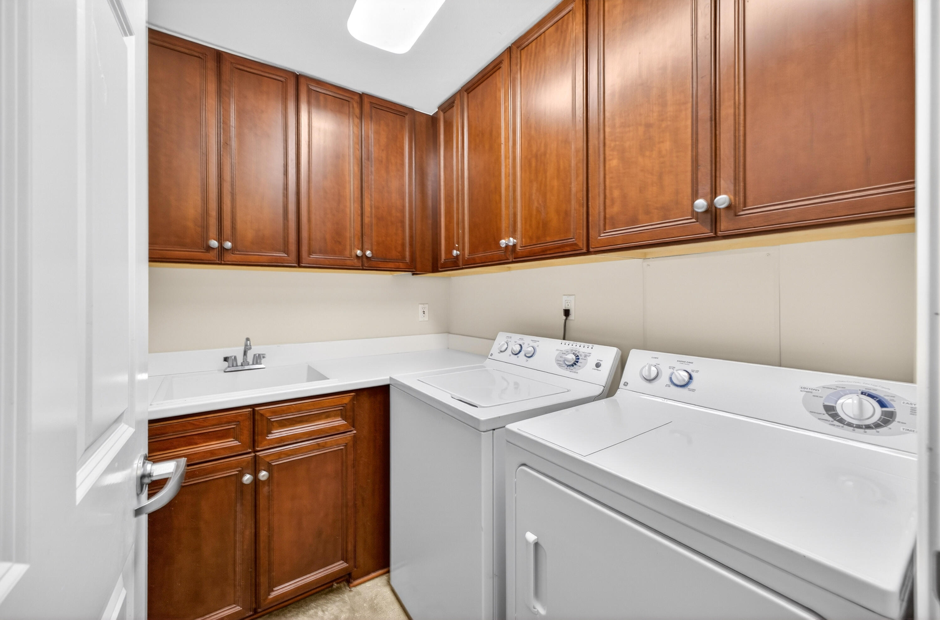 ONE BEACH CLUB DRIVE - Residential