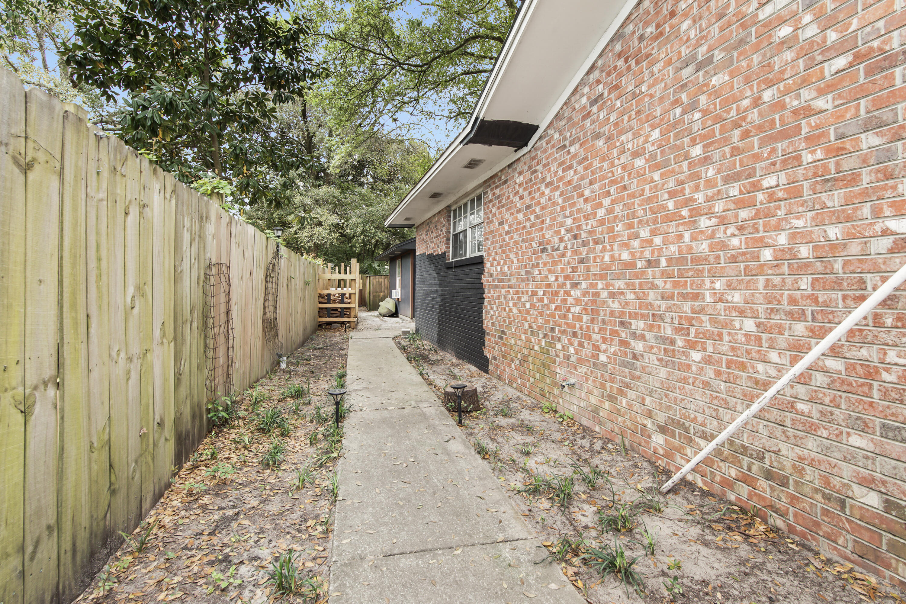 GARNIERS BEACH - Residential