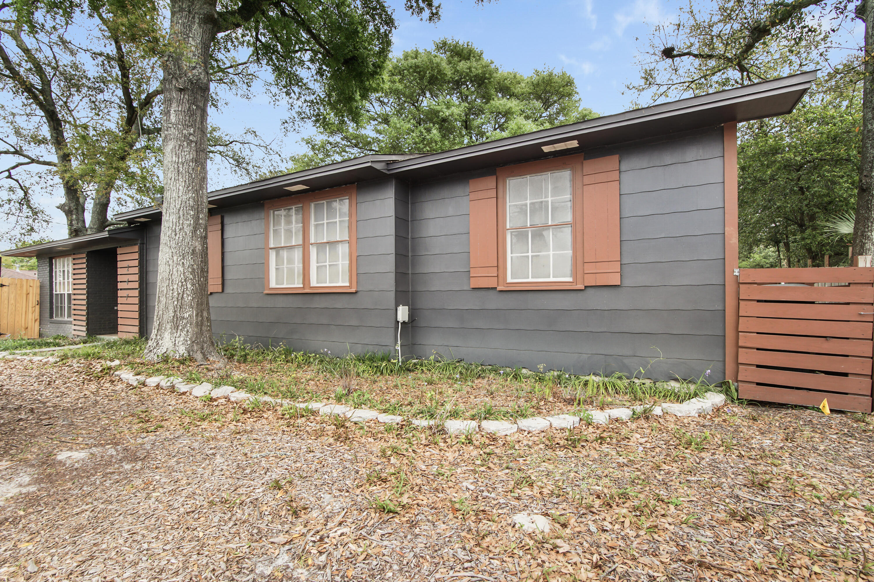 GARNIERS BEACH - Residential