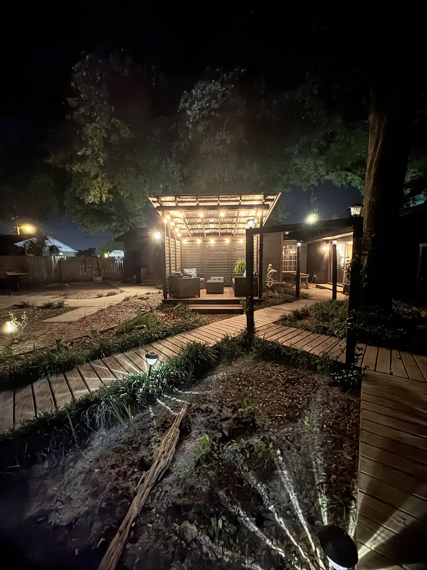 GARNIERS BEACH - Residential