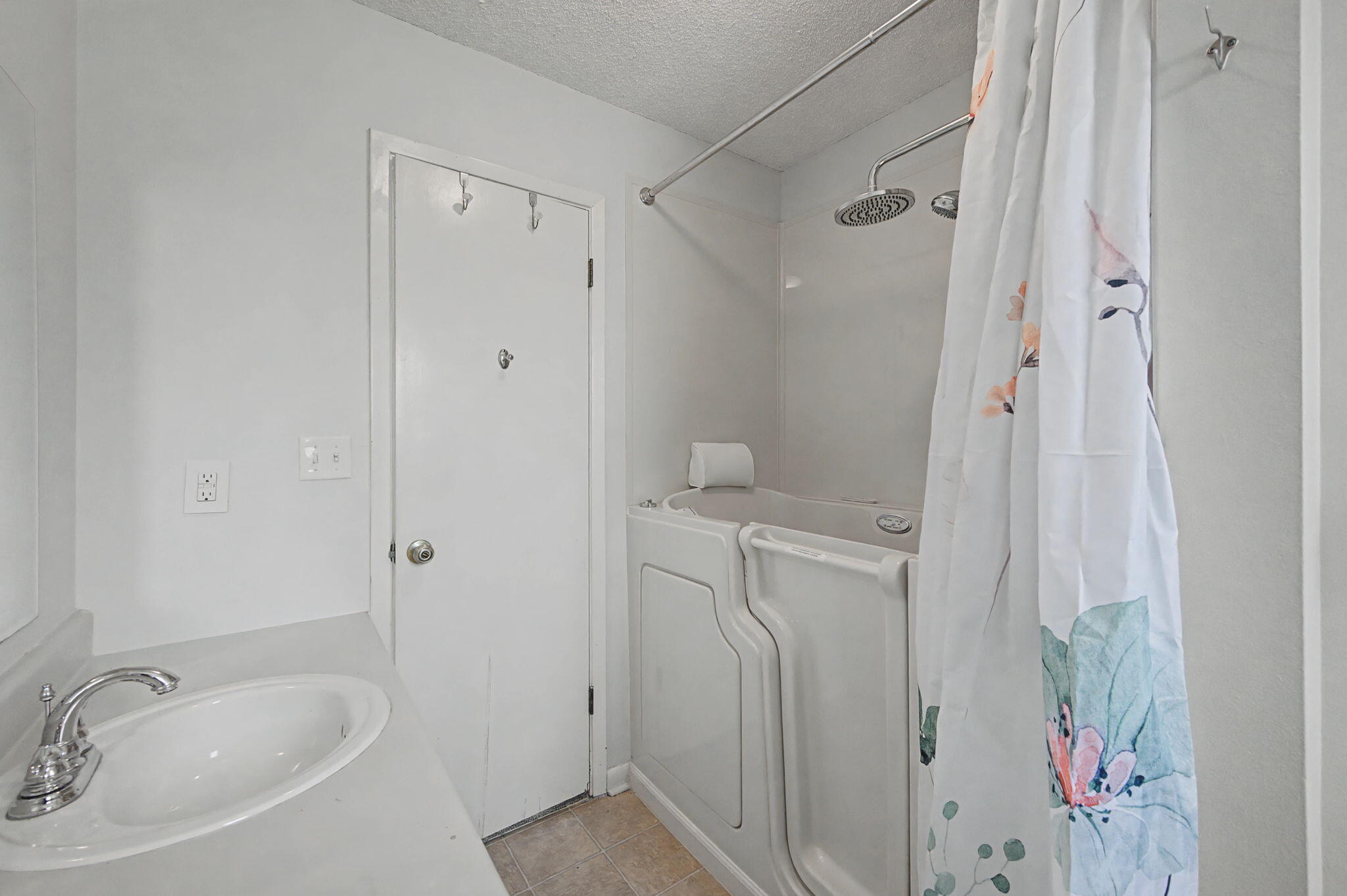 METES & BOUNDS - Residential Lease