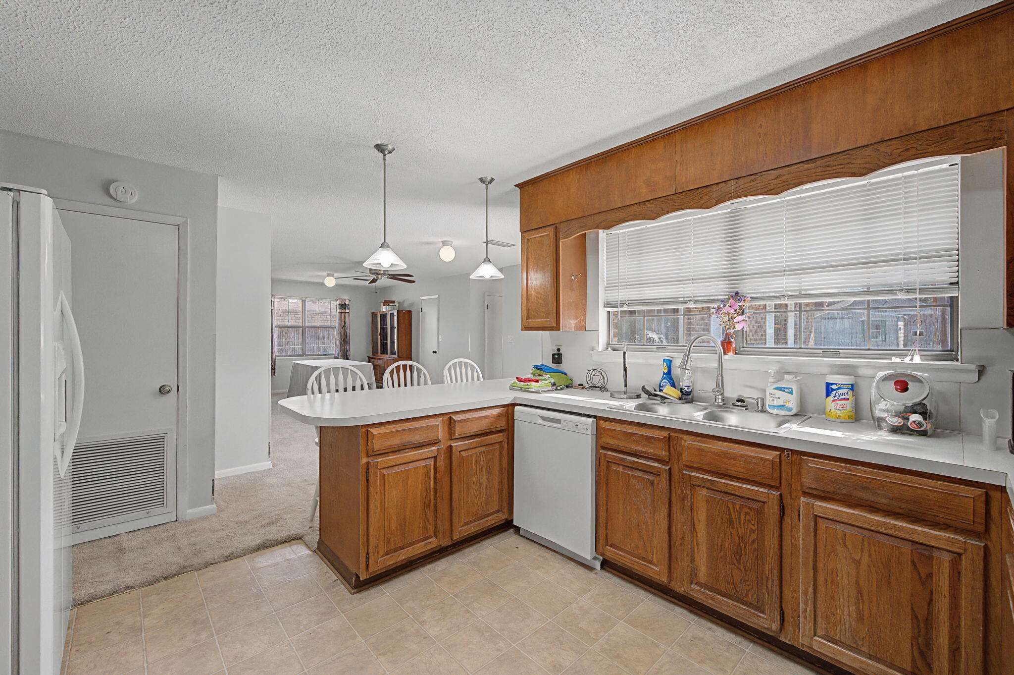 METES & BOUNDS - Residential Lease