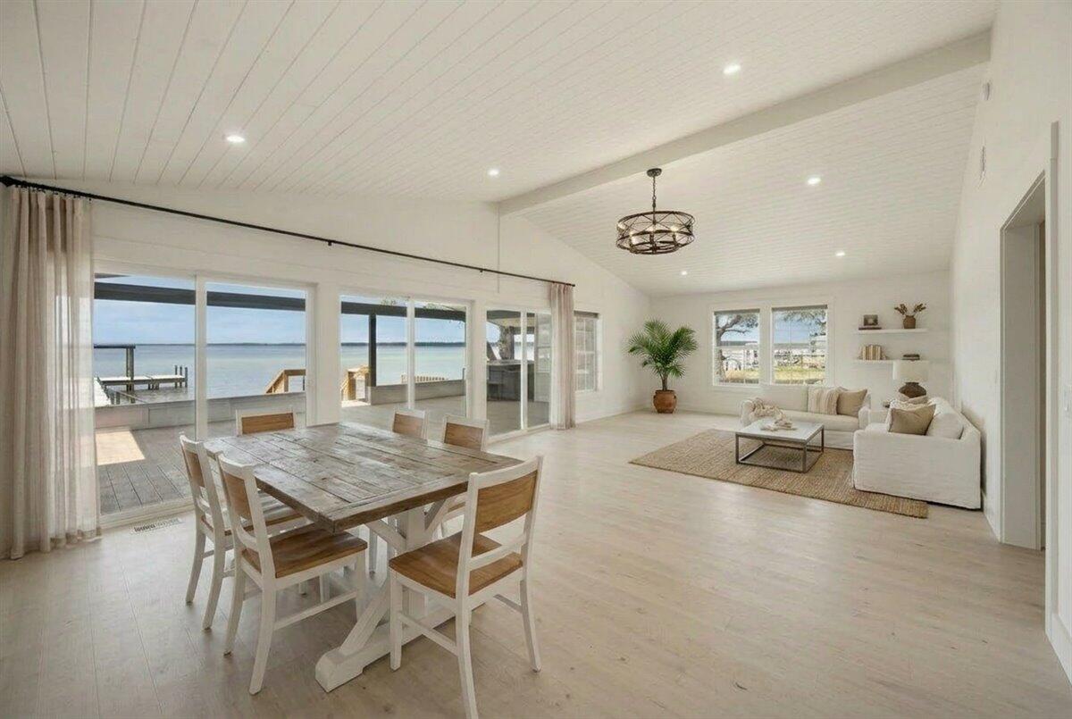 LAGNIAPPE BEACH - Residential