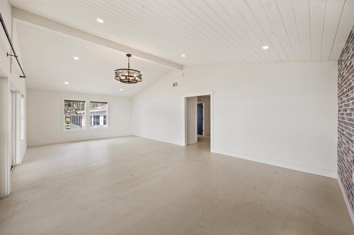 LAGNIAPPE BEACH - Residential