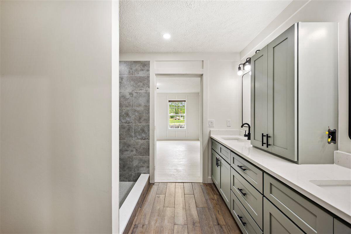 LAGNIAPPE BEACH - Residential