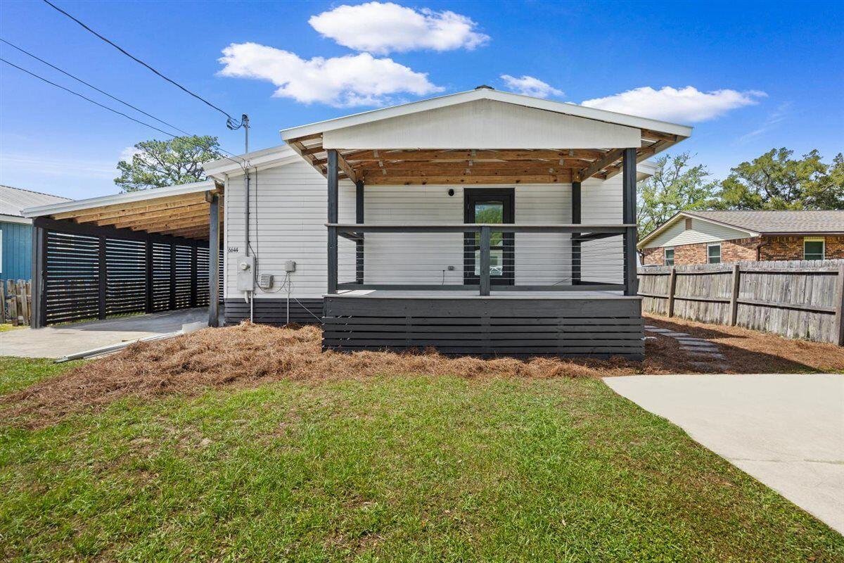 LAGNIAPPE BEACH - Residential