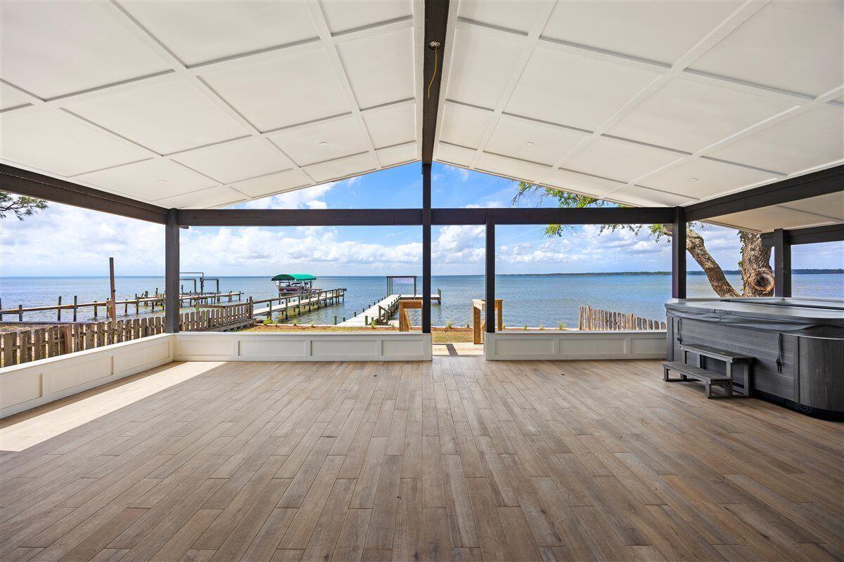 LAGNIAPPE BEACH - Residential