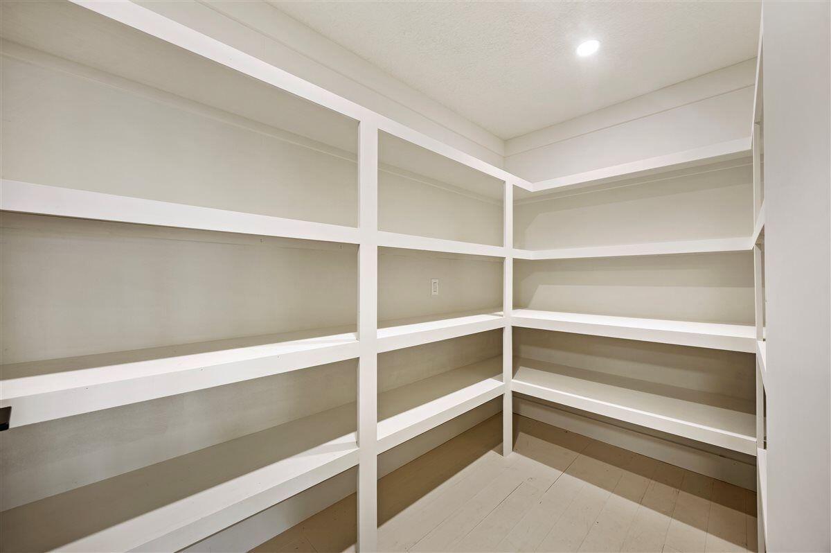 LAGNIAPPE BEACH - Residential