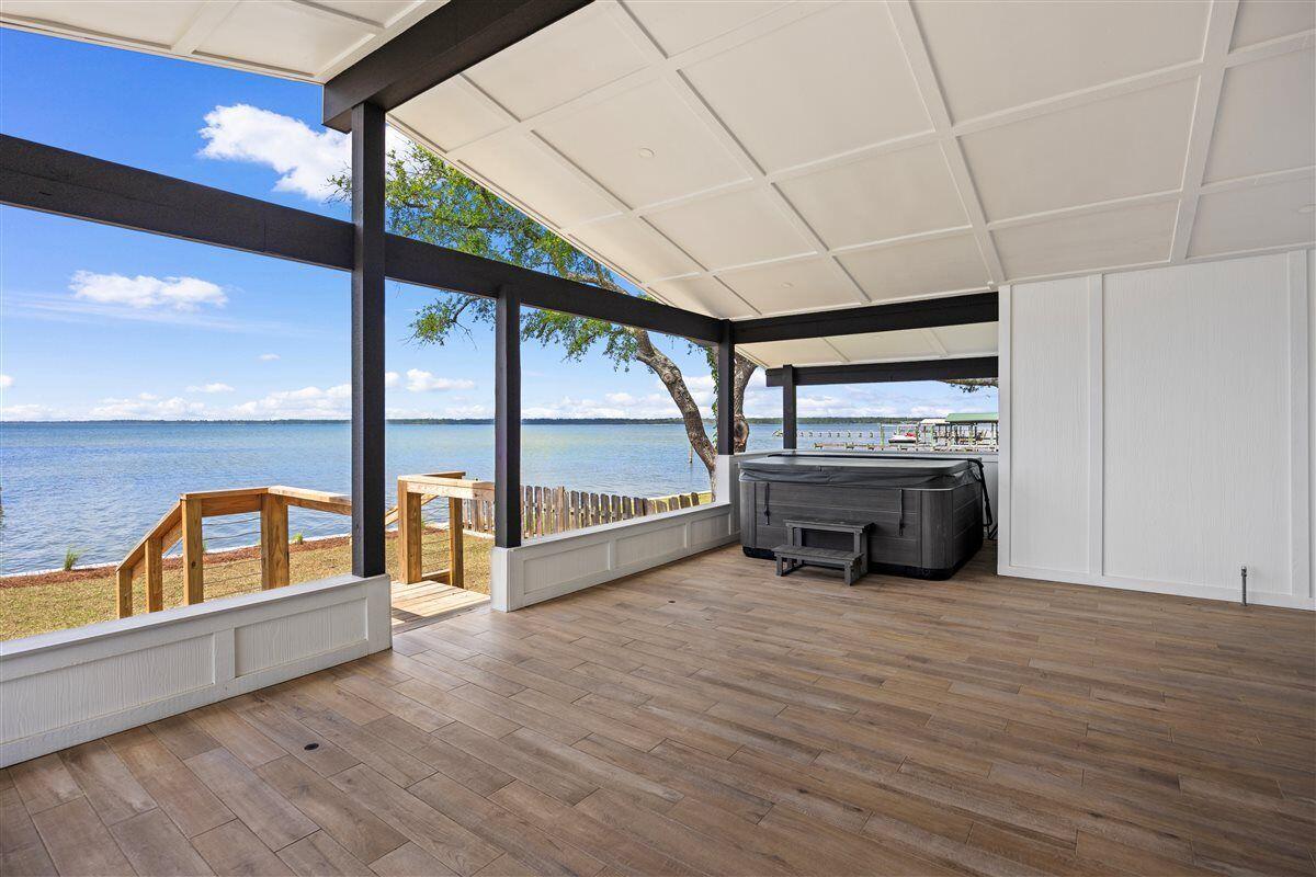 LAGNIAPPE BEACH - Residential