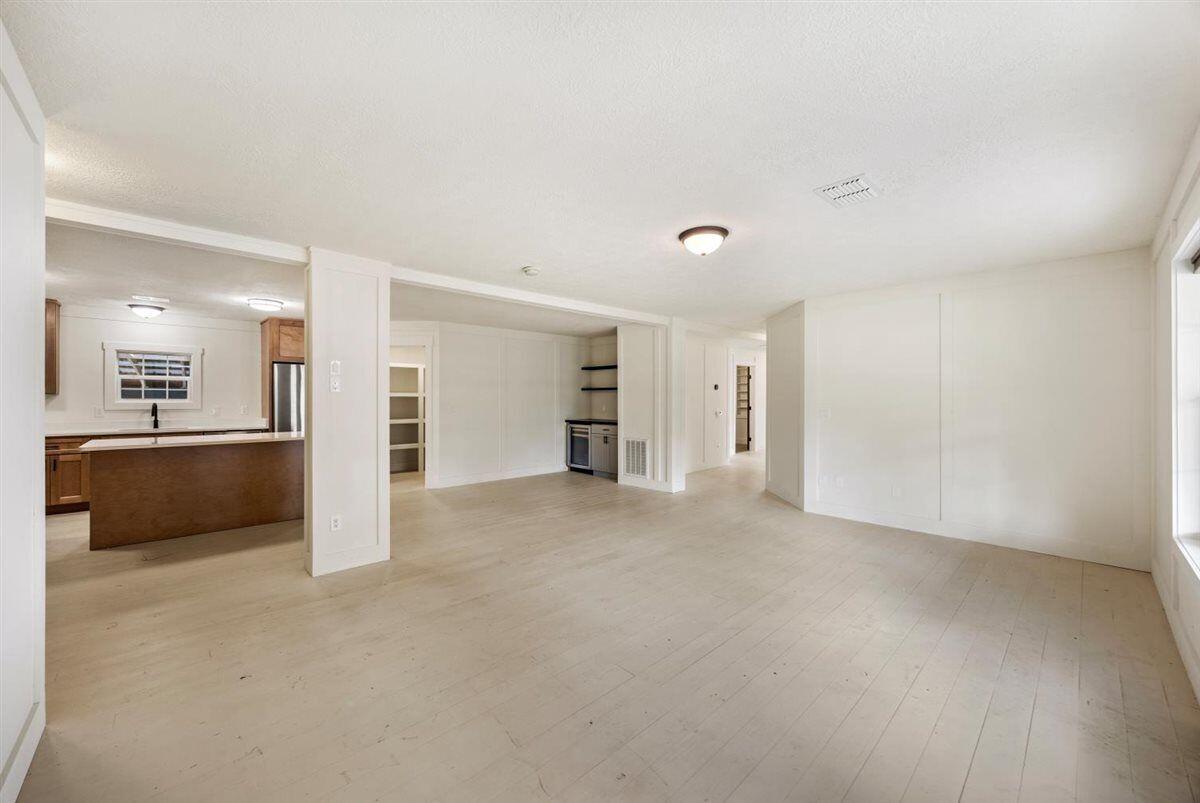 LAGNIAPPE BEACH - Residential